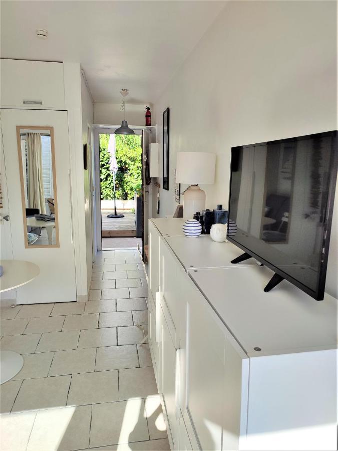 Studio Golfe Juan, Plages, Parking, Climatisation Apartment Vallauris Exterior foto